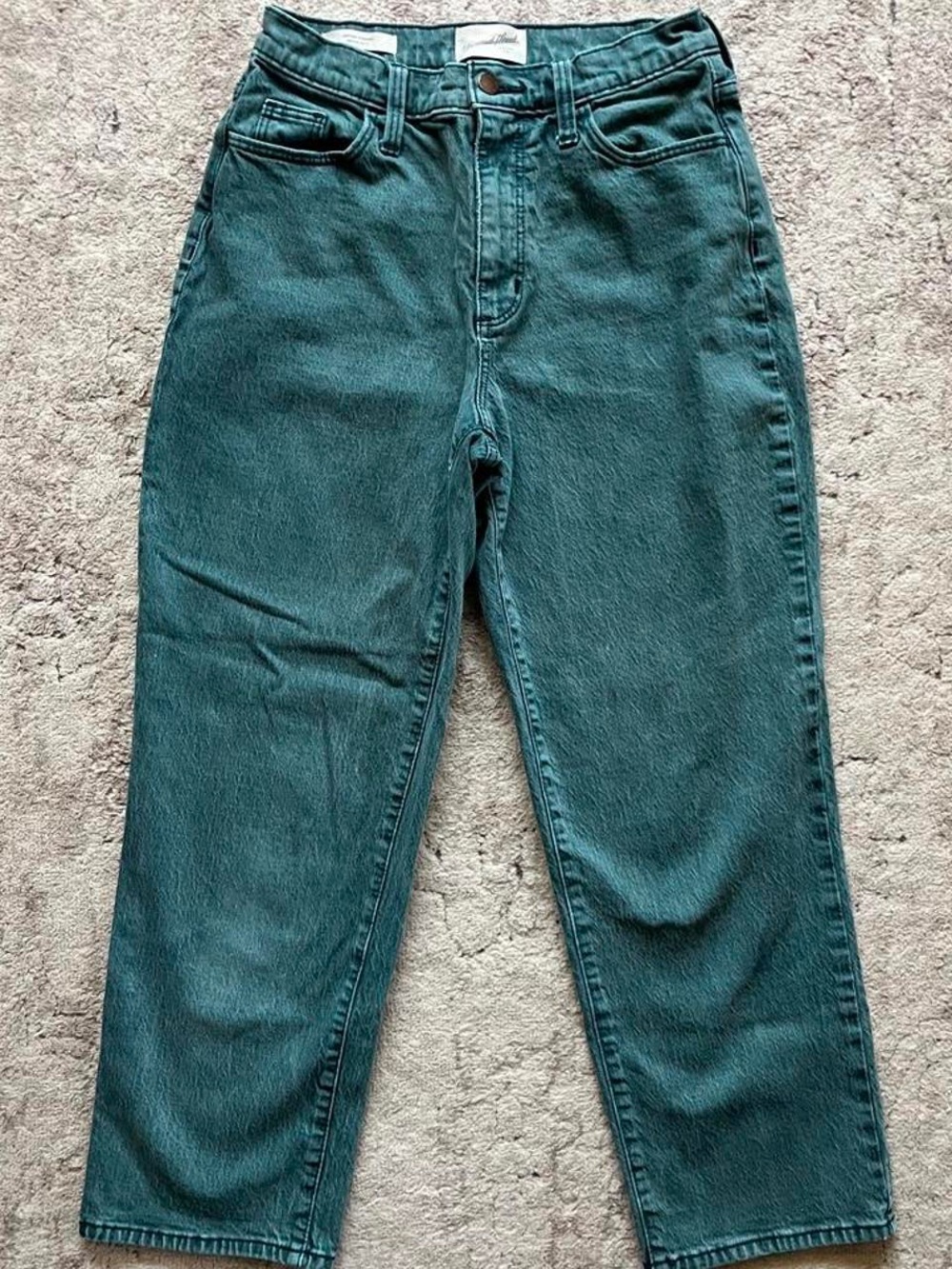 Universal Thread Teal Green Curvy Straight Jeans
